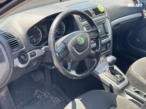 Skoda Octavia 2010 - фото 14