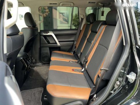 Toyota Land Cruiser Prado 2023 - фото 30