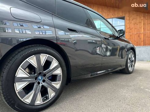 BMW iX 2022 - фото 10