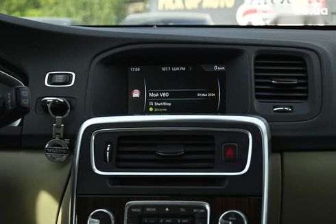 Volvo V60 2014 - фото 12