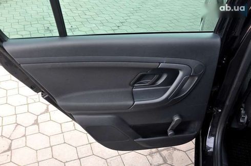 Skoda Fabia 2012 - фото 17