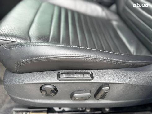 Volkswagen Passat 2015 серый - фото 25