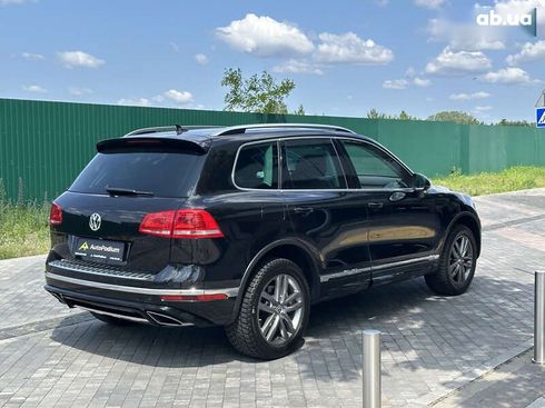 Volkswagen Touareg 2015 - фото 9