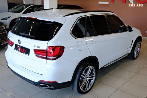BMW X5 2016 белый - фото 5