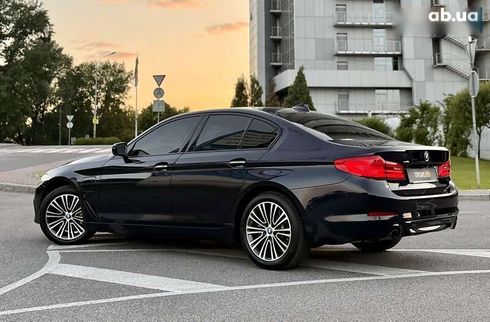 BMW 5 серия 2017 - фото 8