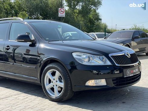 Skoda Octavia 2010 - фото 8