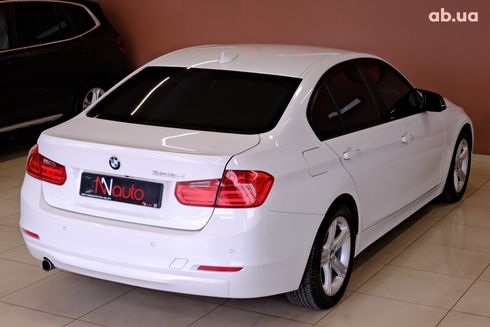 BMW 3 серия 2013 белый - фото 5