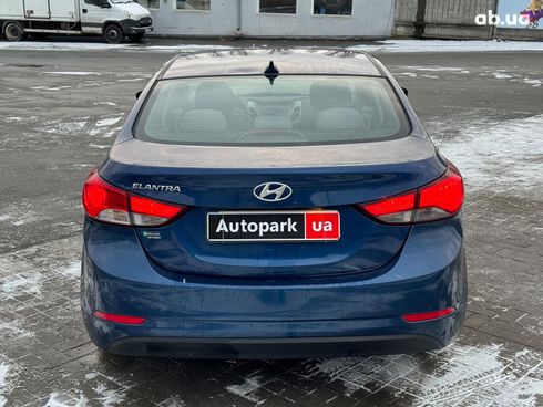 Hyundai Elantra 2015 синий - фото 6