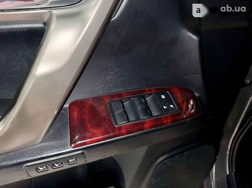 Lexus GX 2011 - фото 16