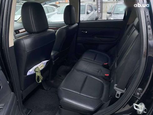 Mitsubishi Outlander 2015 - фото 13