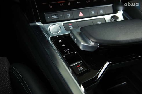 Audi E-Tron 2020 - фото 16