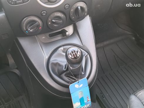 Mazda 2 2007 серый - фото 31