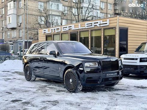 Rolls-Royce Cullinan 2019 - фото 8