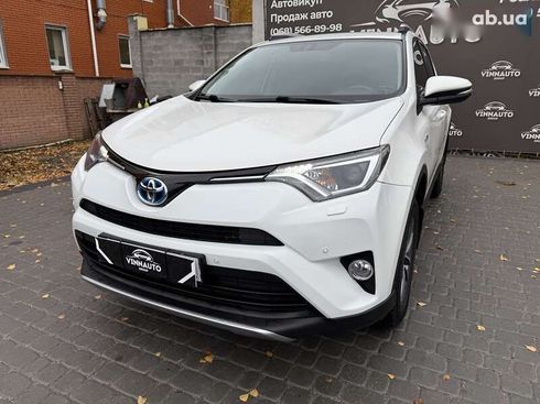 Toyota RAV4 2018 - фото 30