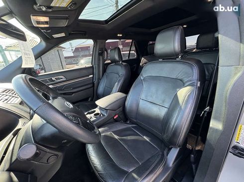 Ford Explorer 2018 - фото 21