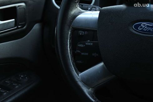 Ford Focus 2009 - фото 17