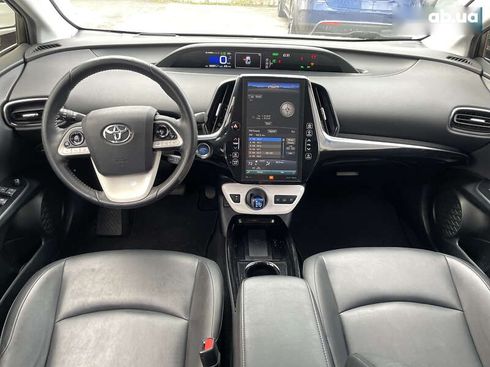 Toyota Prius 2017 - фото 14