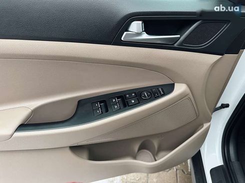 Hyundai Tucson 2019 - фото 16