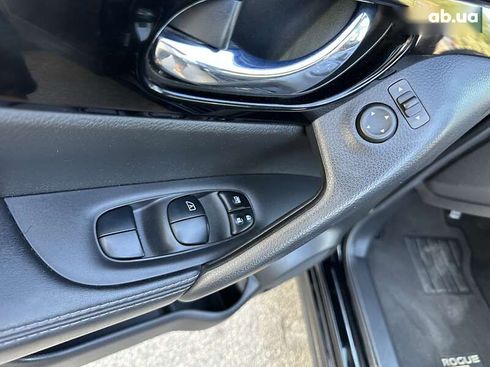 Nissan Rogue 2020 - фото 25