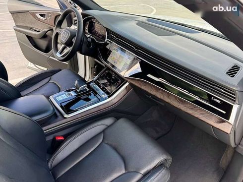 Audi Q8 2020 - фото 29