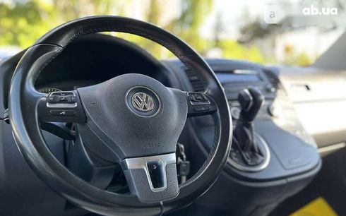 Volkswagen Multivan 2013 - фото 21