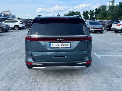 Kia Carnival 2021 - фото 5
