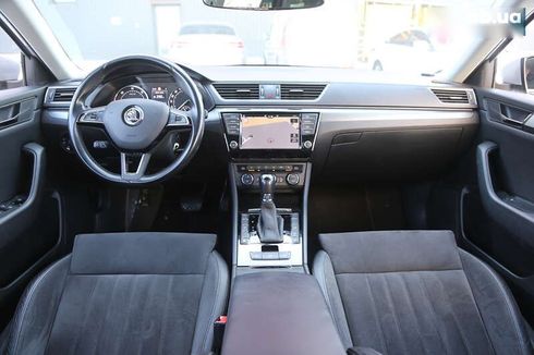 Skoda Superb 2015 - фото 14