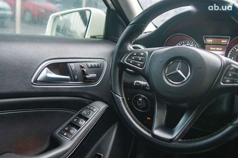 Mercedes-Benz GLA-Класс 2015 - фото 11