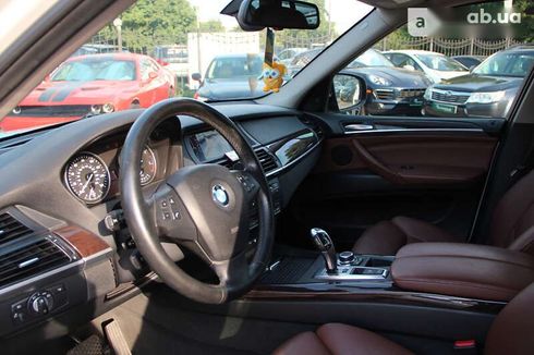 BMW X5 2011 - фото 15