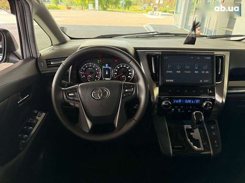 Toyota Vellfire 2017 - фото 22