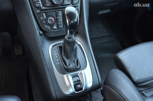 Opel Meriva 2012 - фото 27