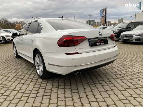 Volkswagen Passat 2018 - фото 5