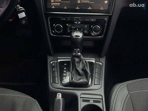 Skoda Superb 2013 - фото 19