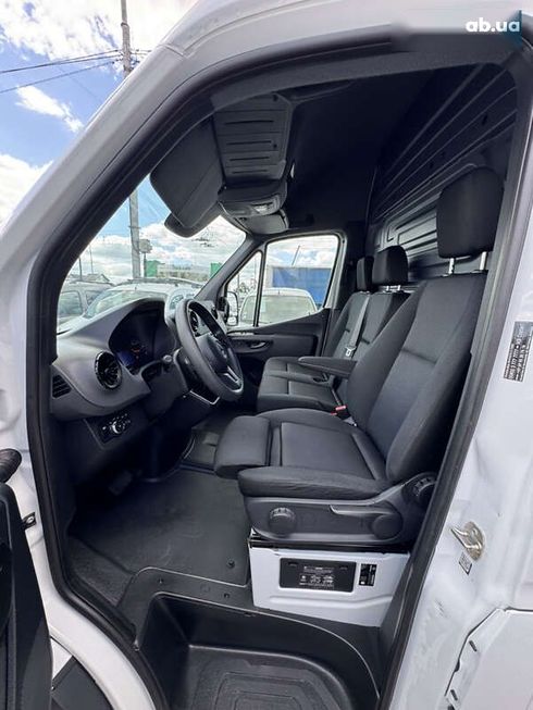 Mercedes-Benz Sprinter 2020 - фото 13