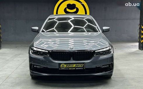 BMW 5 серия 2018 - фото 3