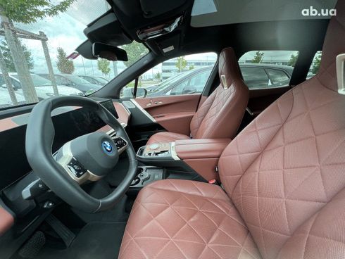 BMW iX 2022 - фото 12
