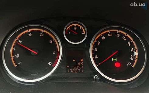 Opel Corsa 2011 - фото 16