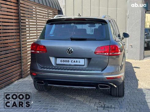 Volkswagen Touareg 2016 - фото 11