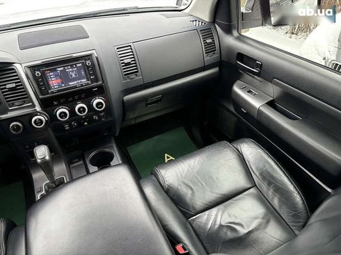 Toyota Sequoia 2017 - фото 20