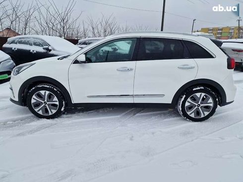 Kia Niro 2021 - фото 19