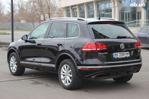 Volkswagen Touareg 2015 - фото 4