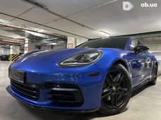 Продаж вживаних Porsche Panamera 2018 року - купити на Автобазарі