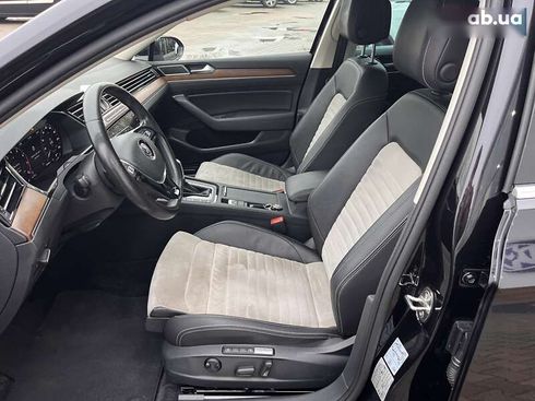 Volkswagen Passat 2018 - фото 22