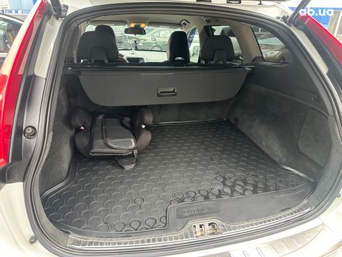 Volvo XC60 2015 белый - фото 18