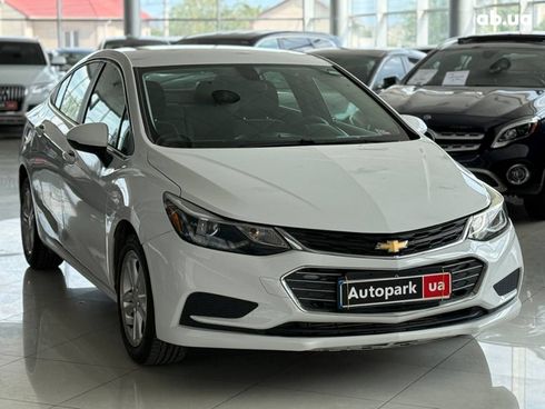 Chevrolet Cruze 2018 белый - фото 3