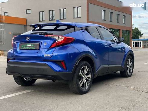 Toyota C-HR 2018 - фото 6