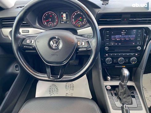 Volkswagen Passat 2020 - фото 10
