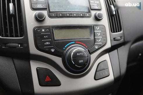Hyundai i30 2011 - фото 19