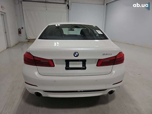 BMW 5 серия 2018 - фото 6
