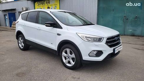Ford Kuga 2017 - фото 10